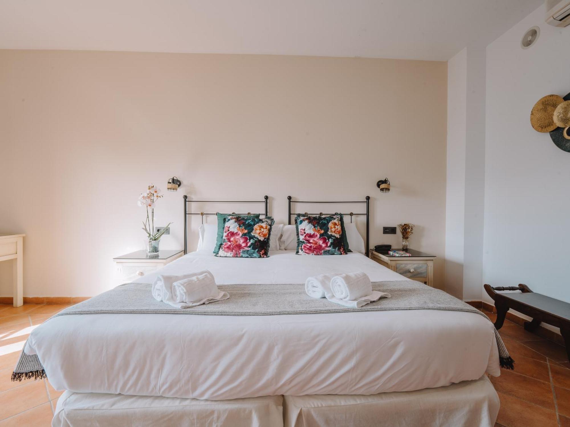 Hotel Boutique Cerro Del Sol Adults Only Recommended Cenes De La Vega Eksteriør billede